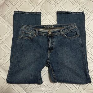 VINTAGE WOMENS JEANS